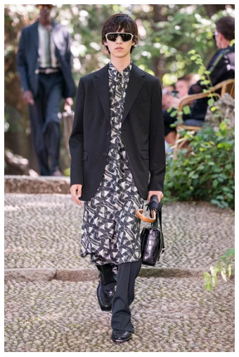 скрин с сайта vogue.ru