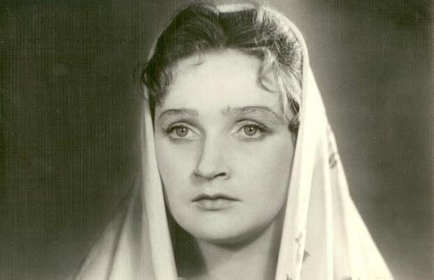 Галина Кирюшина в роли Катерины (постановка Малого театра)