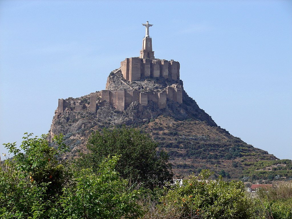 Замок Монтеагудо (Castillo de Monteagudo)