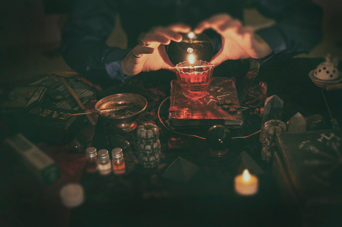 (c) Портал любовной магии "Волшебники любви" (magecam.ru)