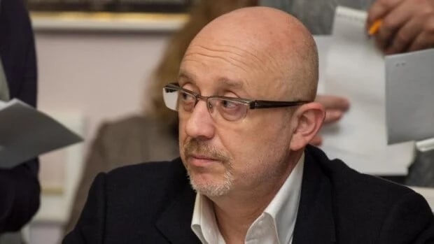 Алексей Резников, вице-премьер Украины, вдруг заявил, что если Киев в одностороннем порядке откажется от Минских соглашений, это станет «самоубийством»