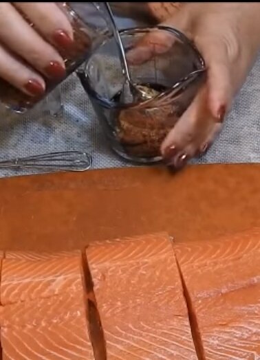 Готовим и перемешиваем маринад