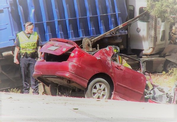 Автомобиль Кортни Сэнфорд. Фото из открытых источников