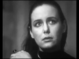 Нина Попова.Кадр из телеспектакля "День за днём" (Изображение с сервиса Яндекс-Картинка.)