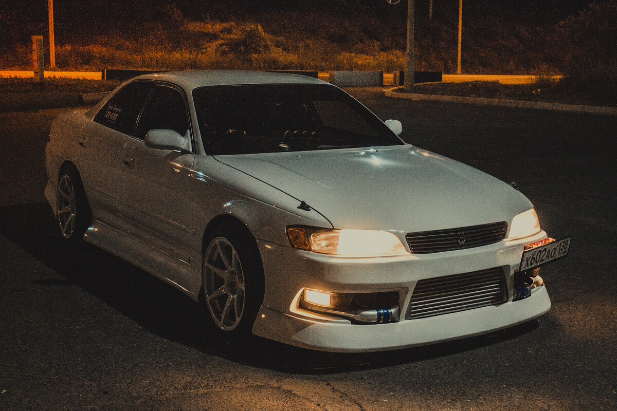 Toyota Mark 2 90 stock