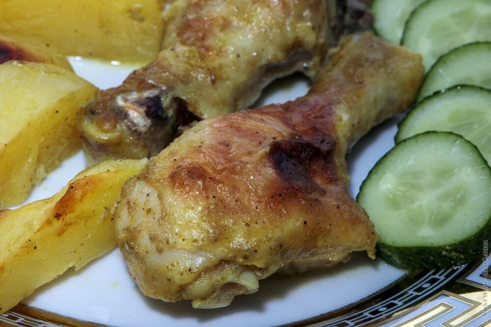 1. Голени с картошкой © NickFW.ru — 01.08.2021г.