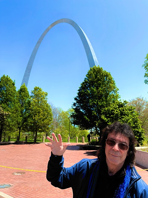 Ворота Запада