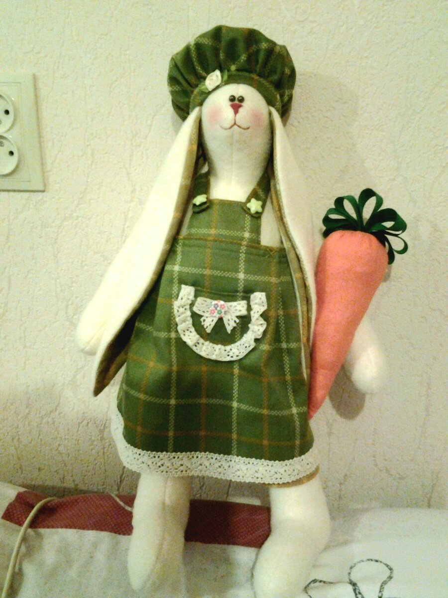 Зайчиха Люся. Фото конечно оставляют желать лучшего. Из архива автора.