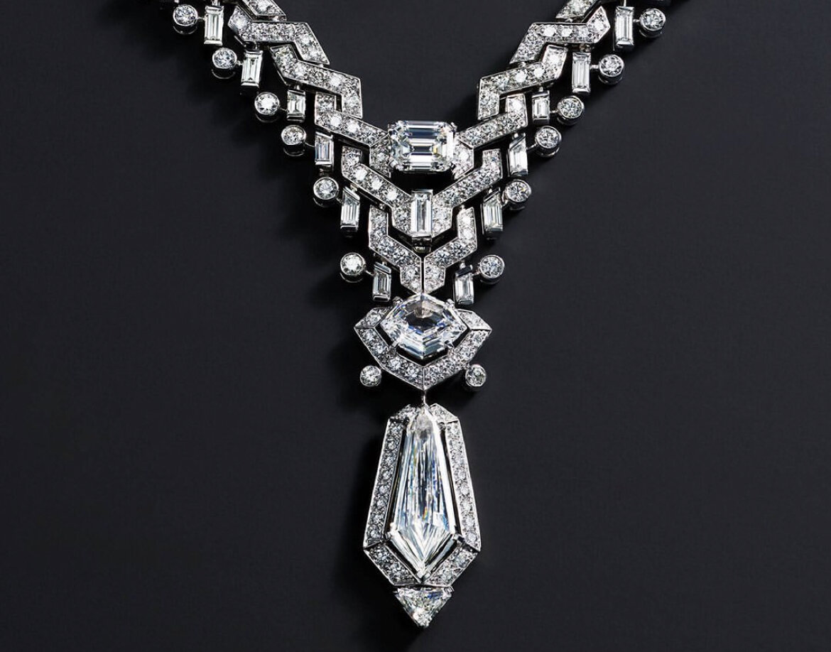 Официальное фото Cartier