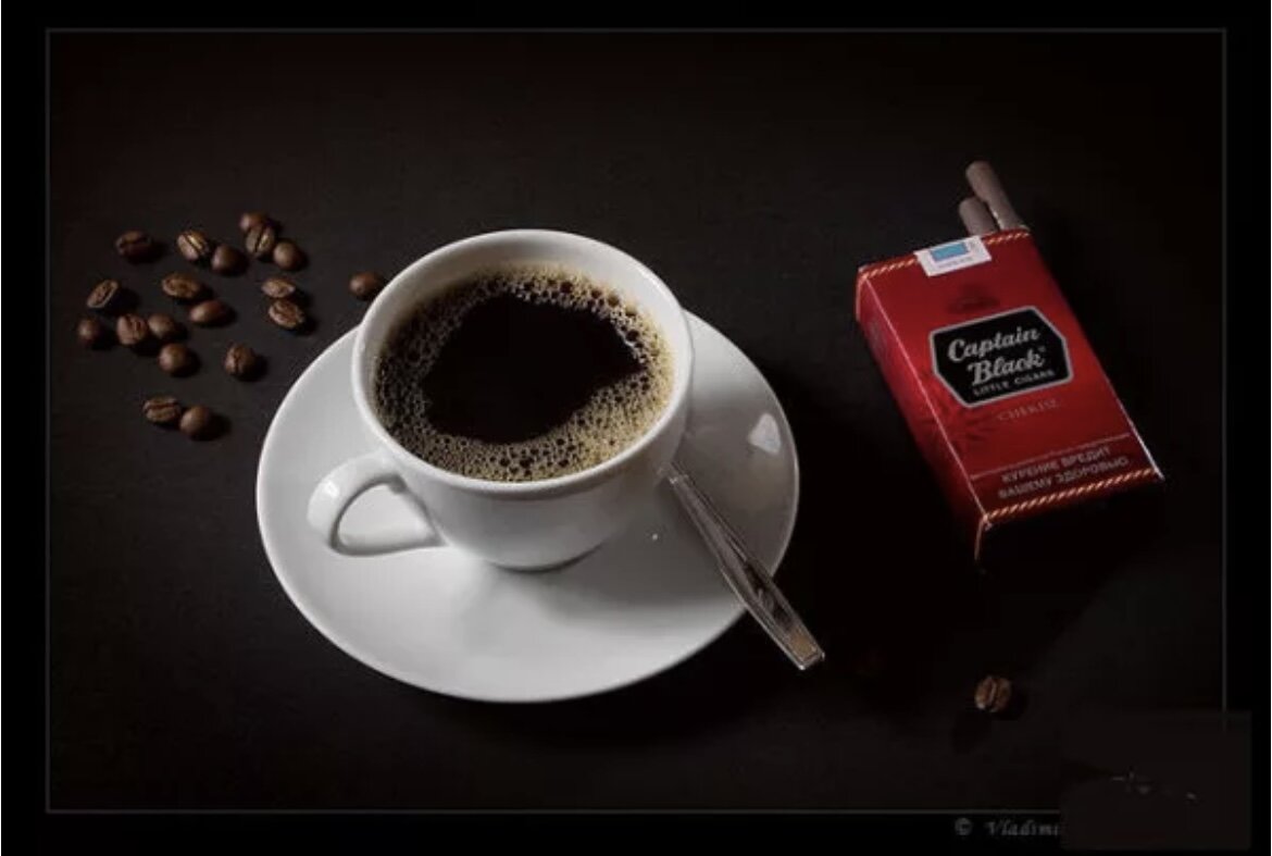 кофе и сигареты. кофе с сигаретой с утра. чашка кофе и сигарета. кофе и сигареты. кофе с сигаретой с утра.