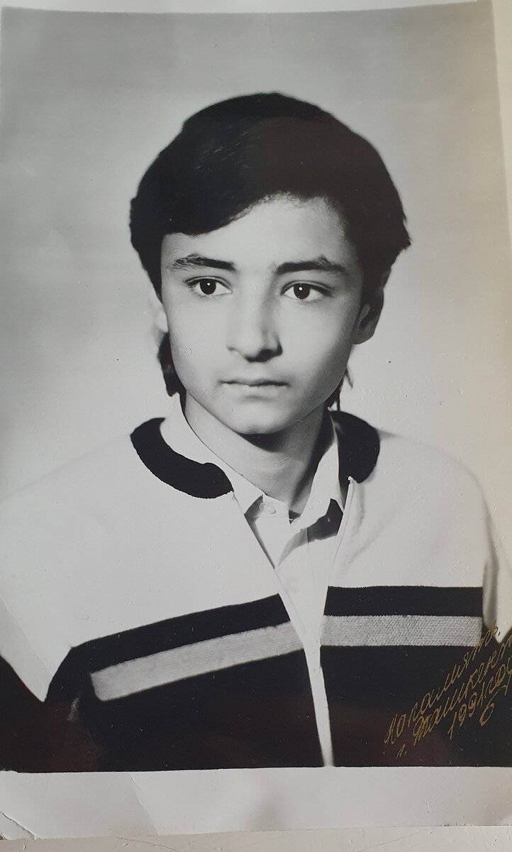 А это он-мой брат и защитник!)