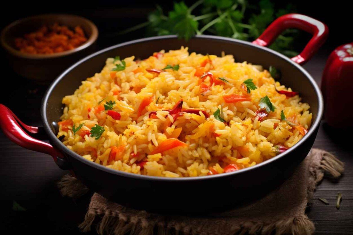Рис на сковороде с овощами - калорийность, состав, описание - paraskevat.ru
