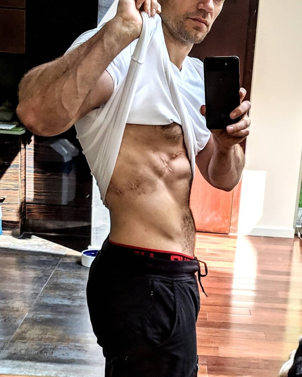 Фото: instagram.com/henrycavill