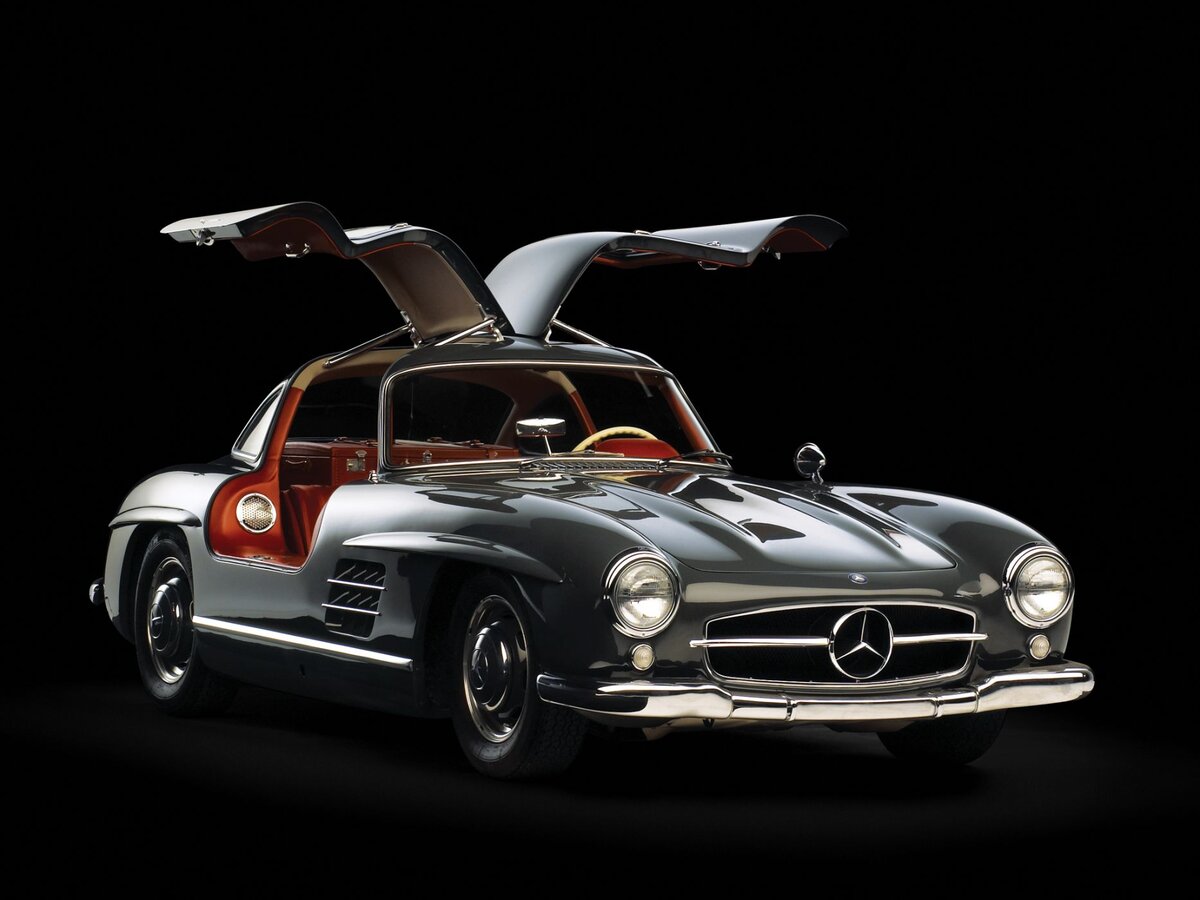 Мерседес «Gullwing» 300 SL. Источник изображения: Яндекс-картинки.