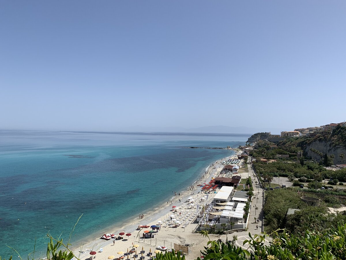 Калабрия. Вид из номера 