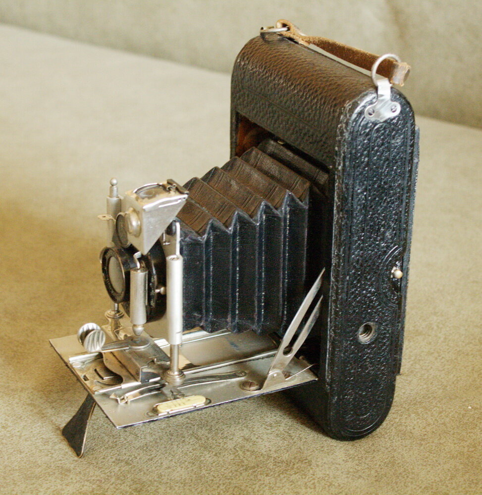 фотокамера Dr. Krugener Delta 8х10,5