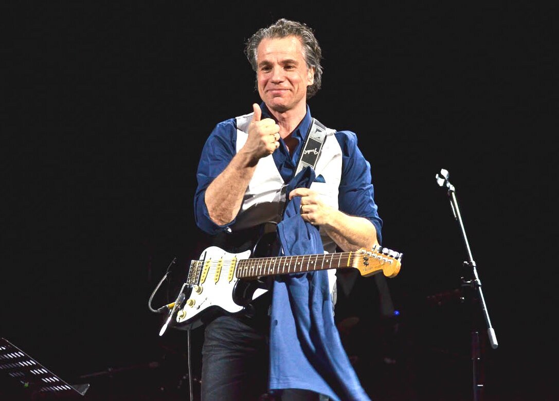 Концерт в Санкт-Петербурге, 2014. Фото с сайта http://www.brunopelletier.info