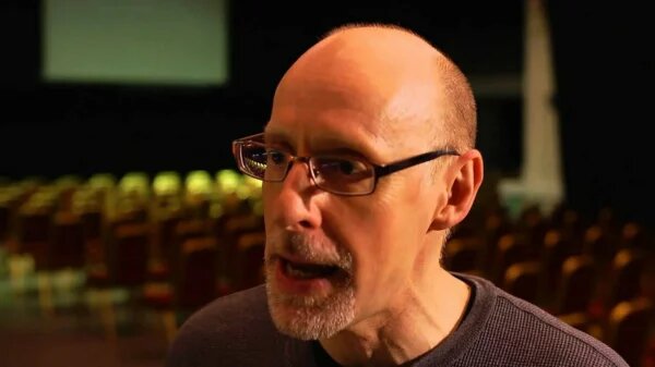 Ричард Уайзман — автор исследования и основатель «Школы удачи»