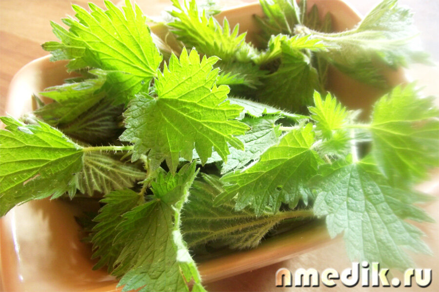 Диагноз «рак» – это не приговор, а мощный импульс для того, чтобы всерьез заняться своим здоровьем. Современные медицинские технологии (хирургическое вмешательство, химиотерапия, гормонотерапия, облучение) во многих случаях помогают полностью избавиться от недуга. Однако при этом организму наносится сильный вред. Например, противоопухолевые препараты – довольно сильные яды. Как правило, они не различают нормальные и опухолевые клетки, в результате возникают побочные токсические реакции: тошнота, слабость, проблемы с кишечником, выпадение волос.