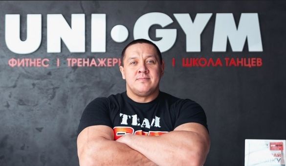 Михаил Кокляев​ в студии UNI-GYM Сергея
