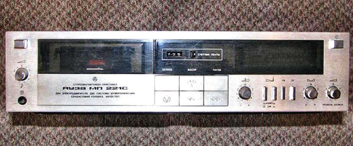 Какие были различия между модификациями кассетной деки "Яуза МП-221 ...