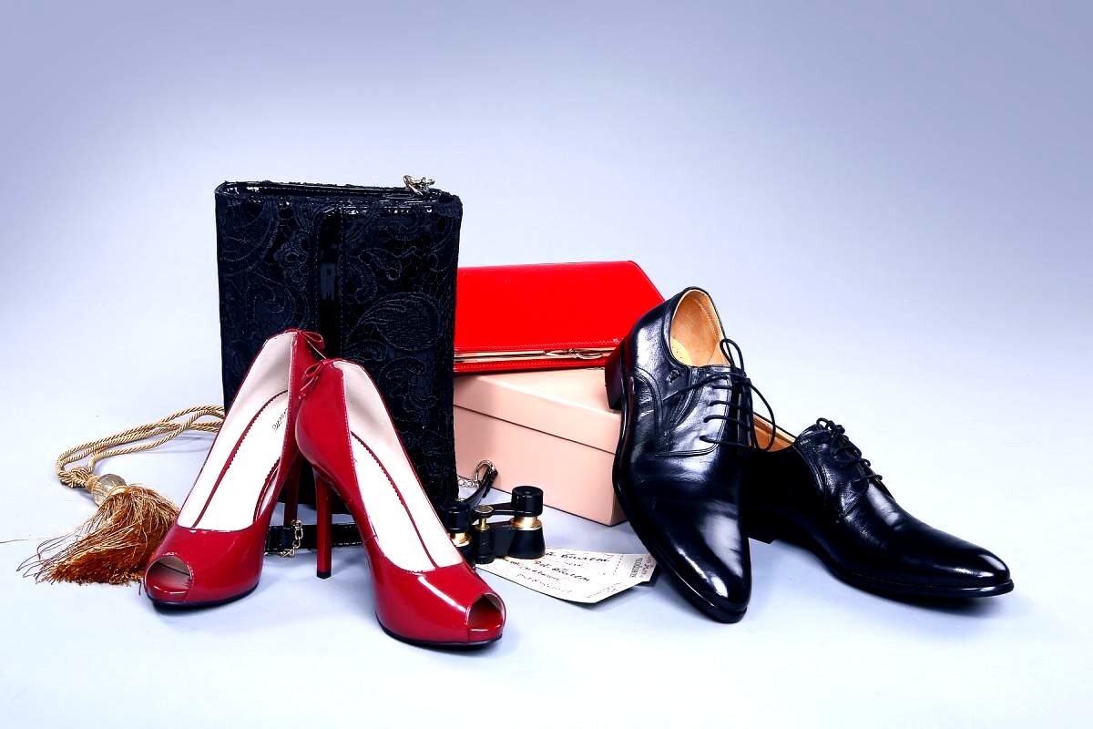 Обувь мужская и женская. Коллекция обуви. Брендовая обувь женская. Про обувь. Можно дарить обувь