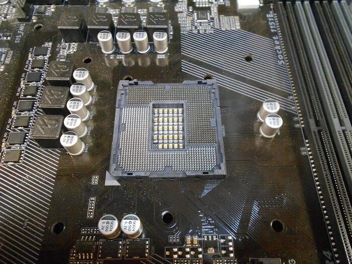 Ремонт сокета 1151 на материнской плате Gigabyte GA-Z270-HD3 ...