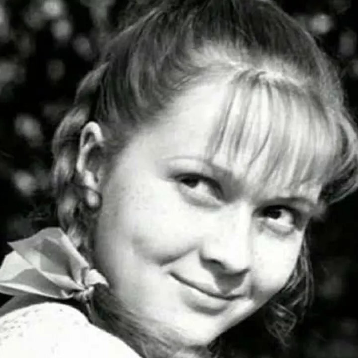 Наташа в молодости.