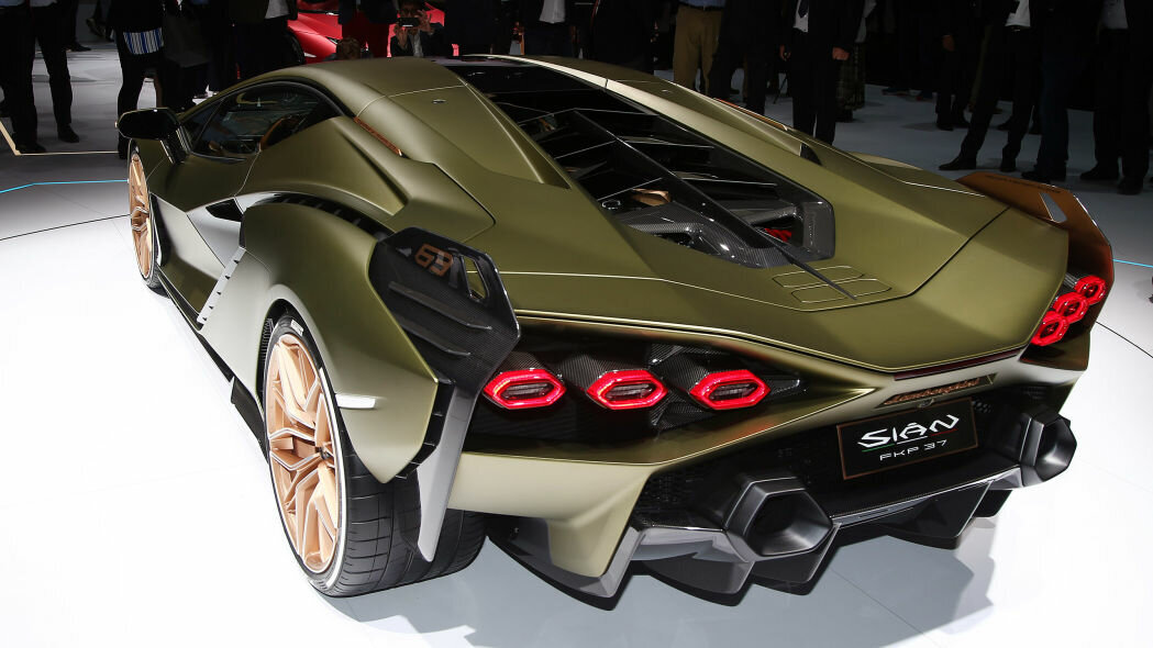 Lamborghini Sian – самый мощный, самый быстрый и самый дорогой в истории фирмы суперкар