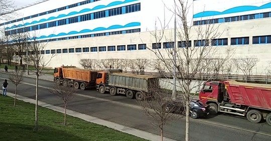 Строительные работы на месте радиоактивного склона у Московского завода полиметаллов. Фото: Facebook / "ЯМЫ хорда"