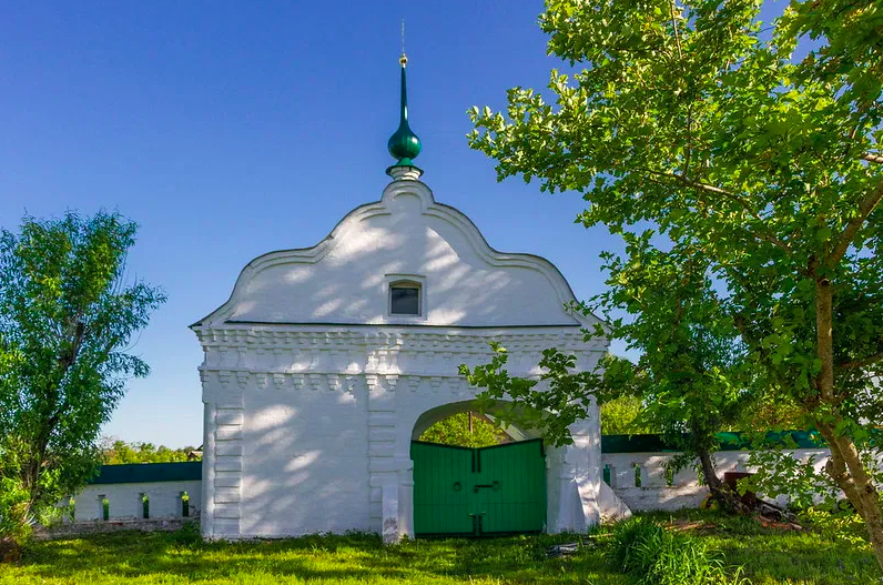 Святые ворота в Кидекше