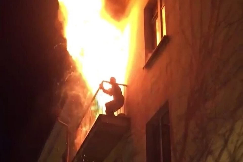 Человек в горящем доме. Что чувствует человек когда горит. Что чувствует человек когда горит. Что чувствует человек когда горит. Что чувствует человек когда горит.