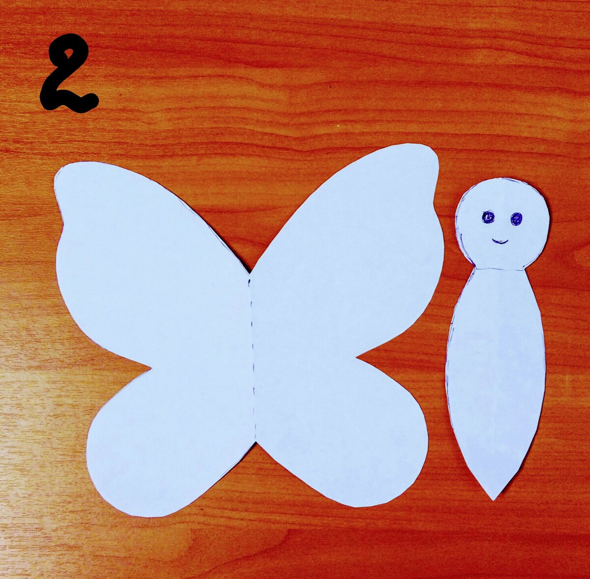 Поделка «Бабочка» с хлопающими крыльями своими руками