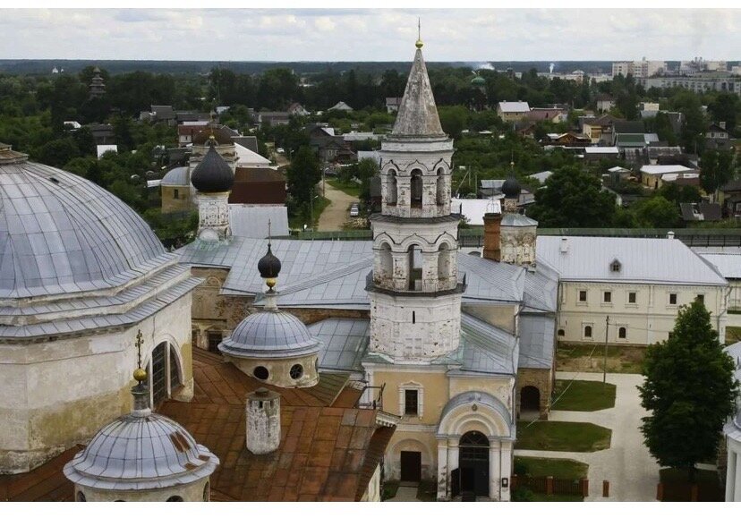 Новоторжский Борисоглебский мужской монастырь.Фото взято из интернет-ресурсов
