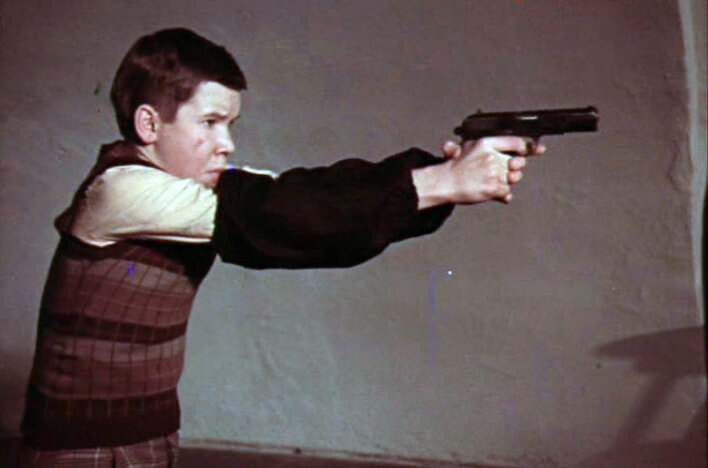 Кадр из фильма "Братья Рико" (1980)