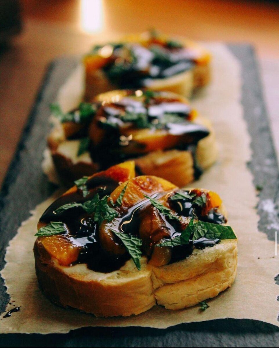 https://www.instagram.com/bruschetta_18/