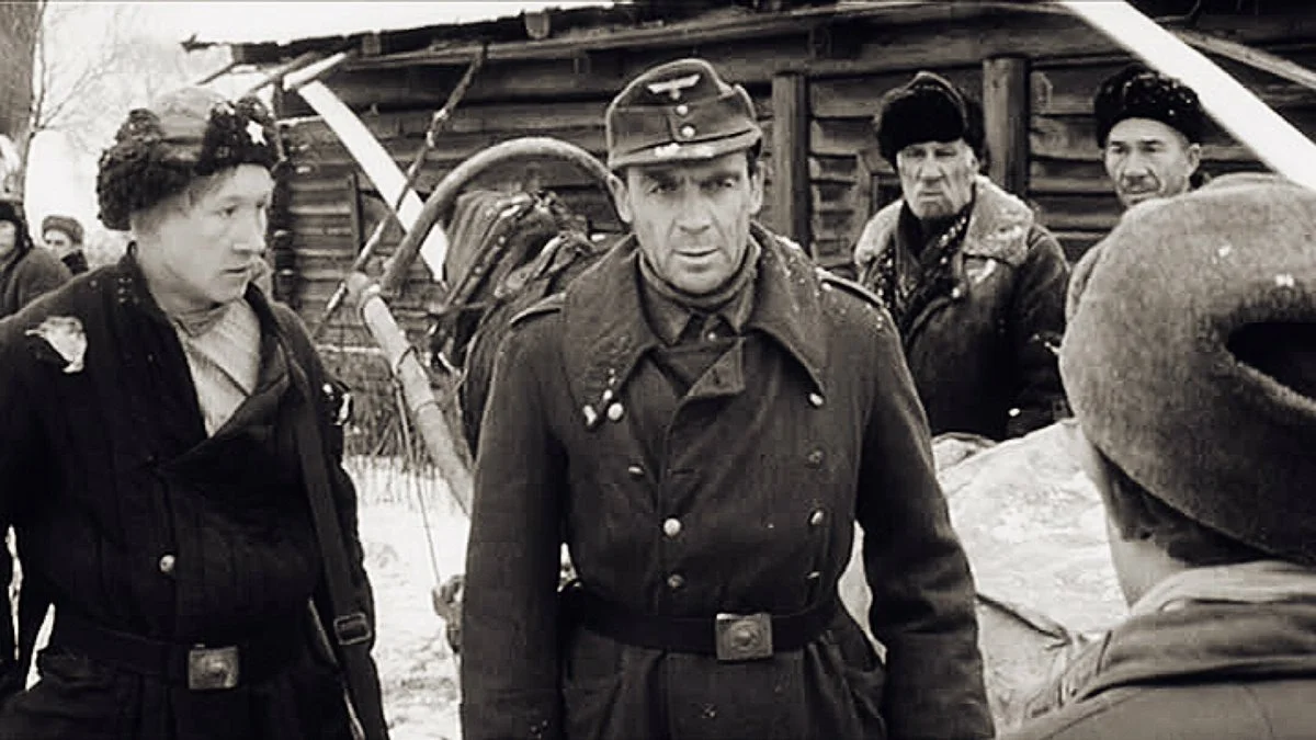 Где снимался фильм. Покровские ворота фильм кадры. Клятва фильм нестеренко. Клятва роман нестеренко. Село работки нижегородской области 12 стульев.