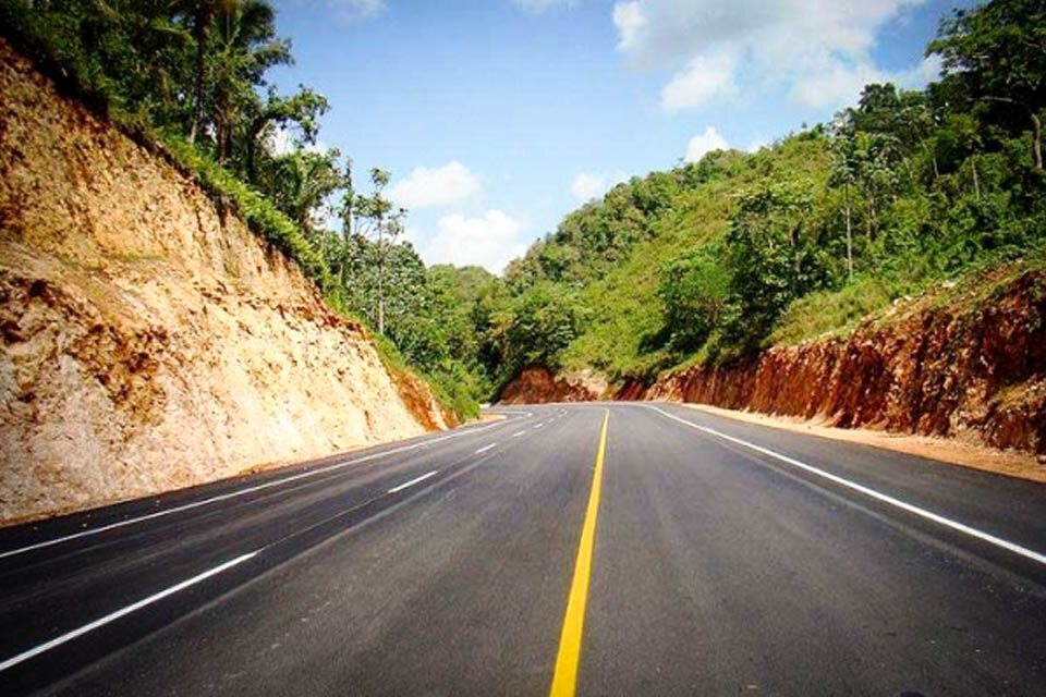 Дорога назад 5. Доминиканская Республика автомобильные дороги. Дороги в Доминикане. Шоссе Доминикана. Красивая дорога в Доминикане.