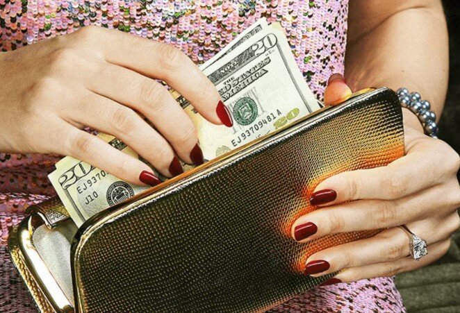 Картинка для иллюстрации. Как заговорить новый кошелек.