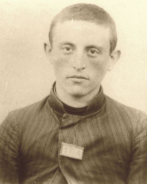 М. М. Гольдштейн в архангельской ссылке. А с поэтом Бродским они похожи. Фото из открытых источников.