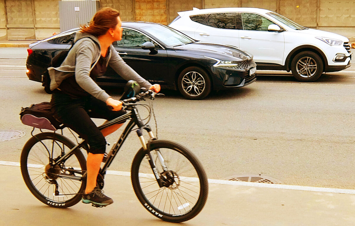 Машина или велосипед?