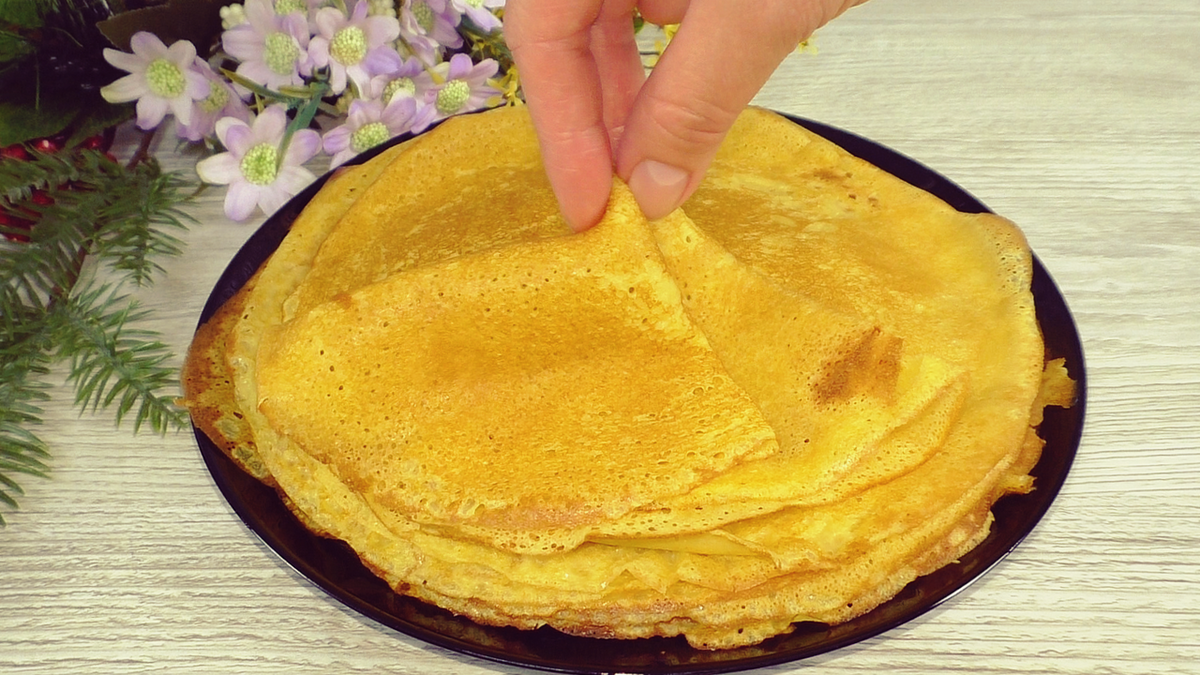 Готовлю блины с добавлением кукурузной муки: всегда получаются вкусными, не  рвутся, не липнут к сковороде | Красилова Наталья / Food | Дзен