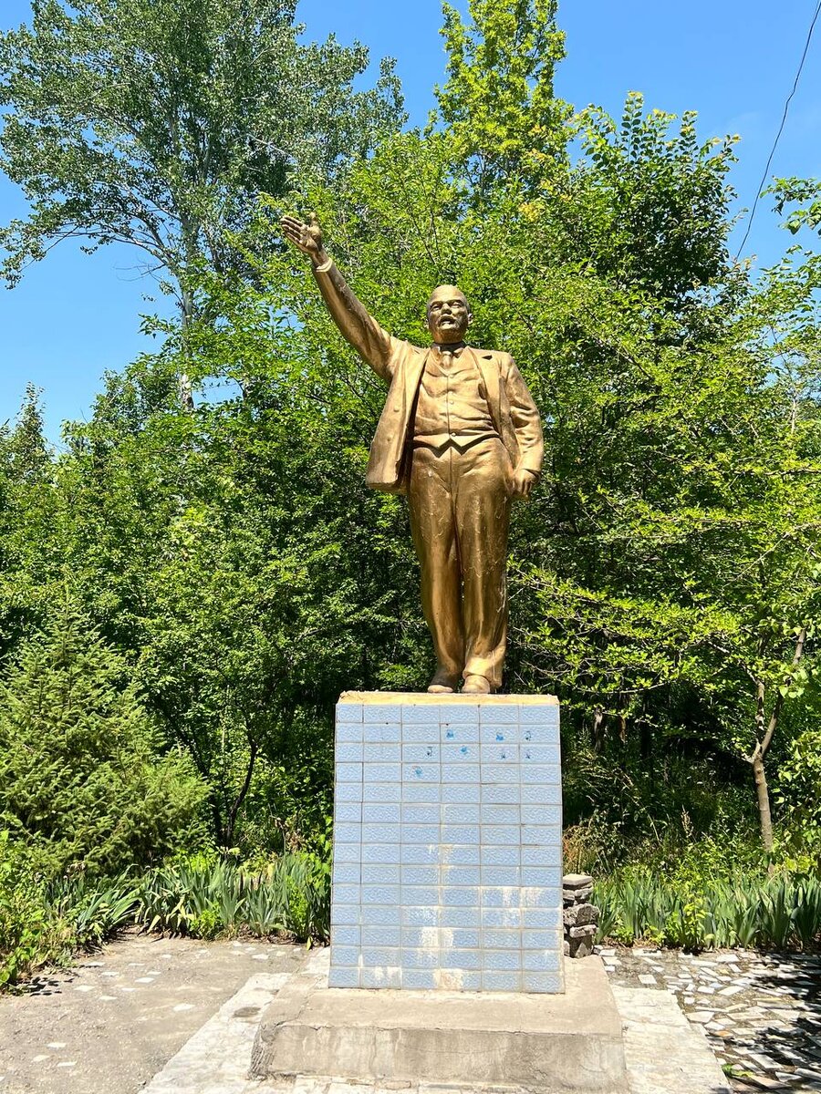 Курорт "Жалал-Абад". Кыргызская Республика. 2022 г.