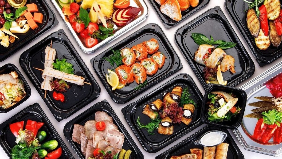 Пользуйтесь услугами профессиональных фуд-фотографов.