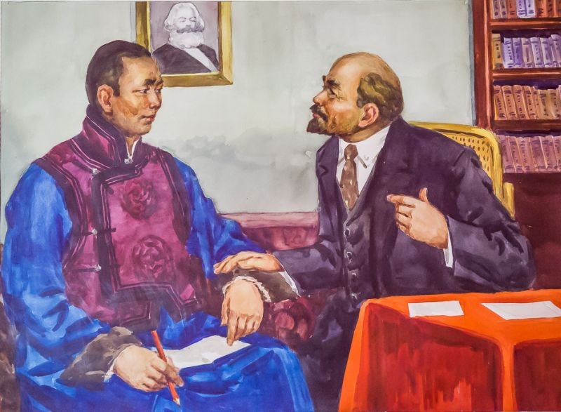 Картина китайского художника изображает встречу В. И. Ленина с вождём монгольской революции Сухэ-Батором

11 июля — день Аратской революции в Монголии (1921 год).