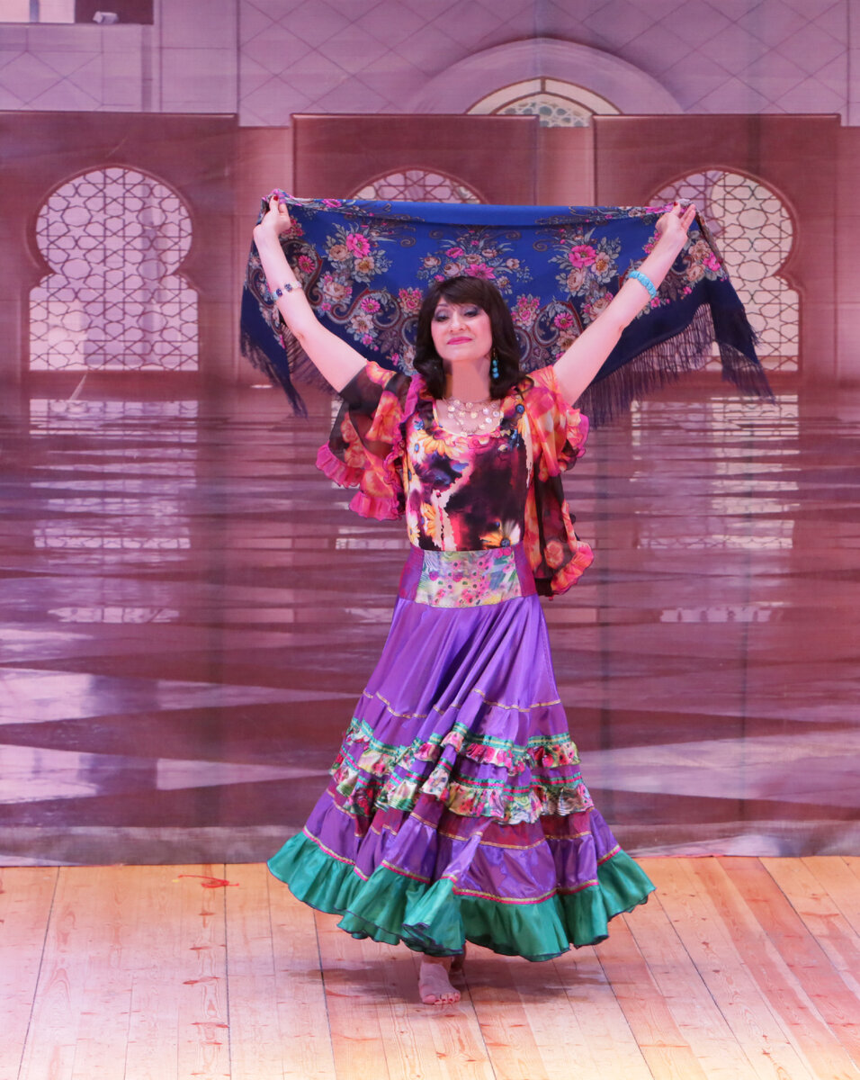 «Маменька на фестивале «Весна Востока» в Центре культуры и искуссв «Авангард» 27 марта 2016