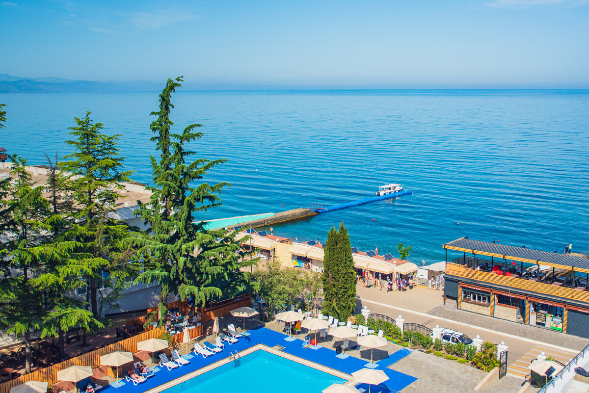 Вид из номера отеля "Русалма"