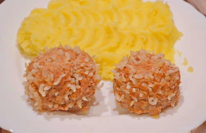 Ежики с рисом из фарша рецепт с фото