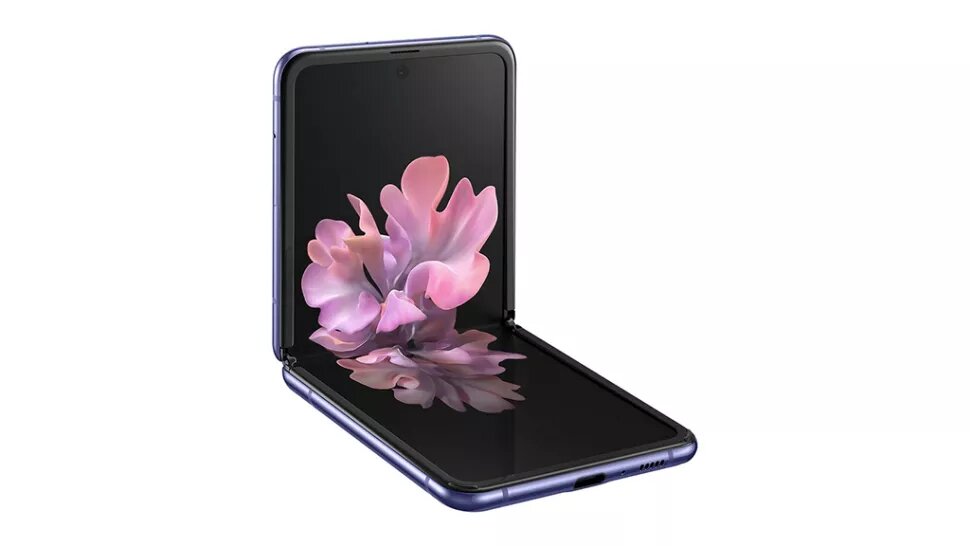 Samsung Galaxy Z Flip в закрытом состоянии напоминает косметичку