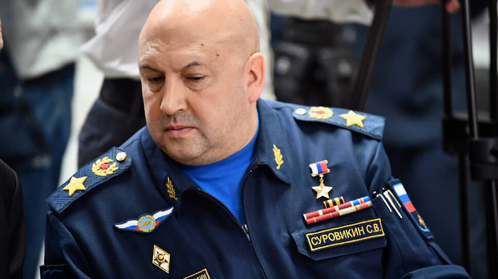 Фото: Александр Миридонов / Коммерсантъ📷Сергей Суровикин